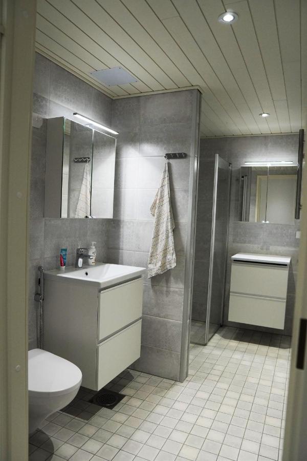 Two Bedrooms,Dining Area And Bathroom With Private Entrance Kotka Esterno foto