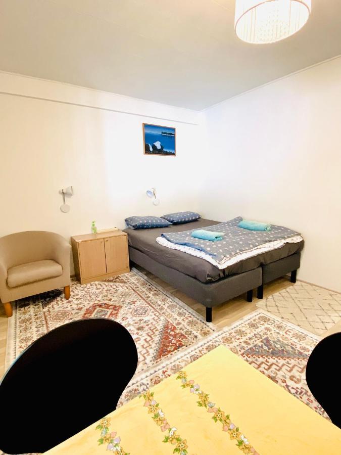 Two Bedrooms,Dining Area And Bathroom With Private Entrance Kotka Esterno foto